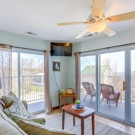 Appartement Waterfront Bass Island Retreat With Balcony And Tv à Put-in-Bay Extérieur photo