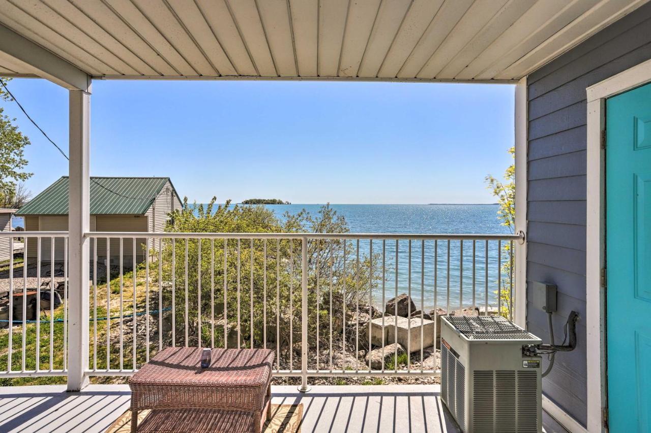 Appartement Waterfront Bass Island Retreat With Balcony And Tv à Put-in-Bay Extérieur photo