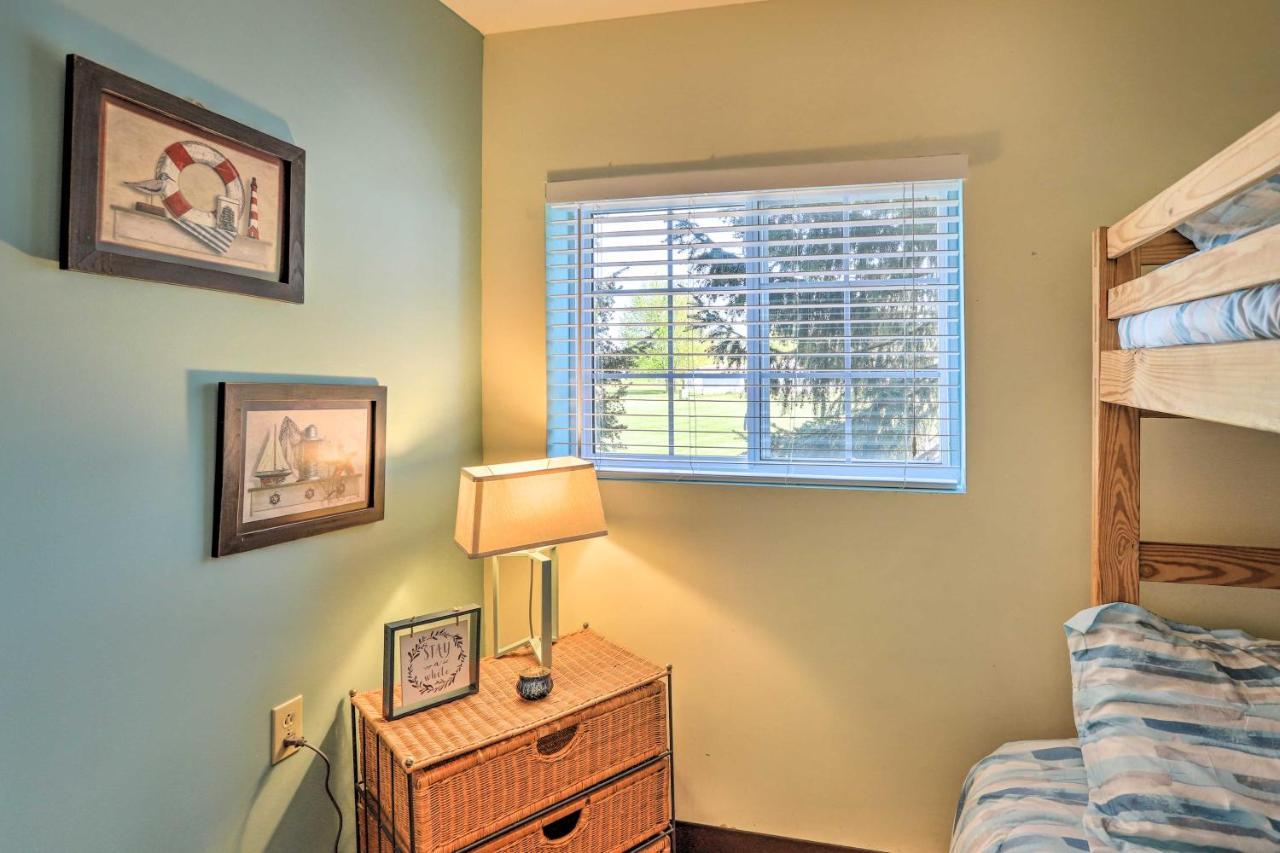 Appartement Waterfront Bass Island Retreat With Balcony And Tv à Put-in-Bay Extérieur photo