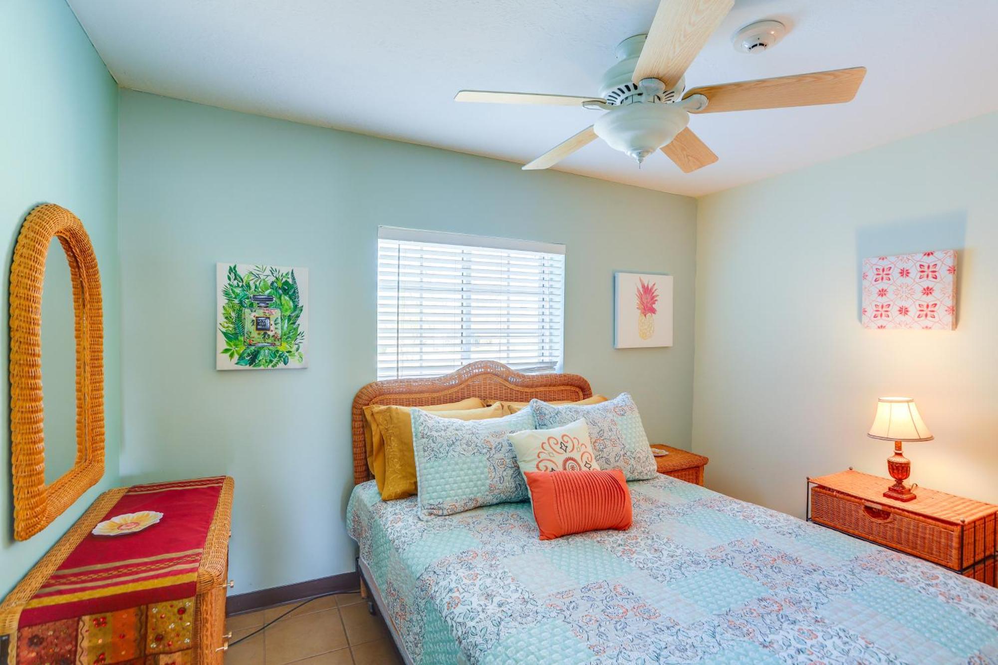Appartement Waterfront Bass Island Retreat With Balcony And Tv à Put-in-Bay Extérieur photo